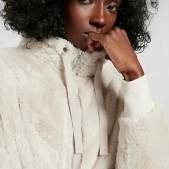 ATHLETA Faux Fur Zip Up Hoodie with zipper pockets and hidden mesh pocket - Picture 2 of 12